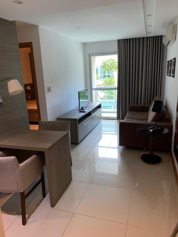 Flat Completo Com Piscina